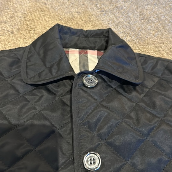 Authentic Burberry jacket - Picture 3 of 15